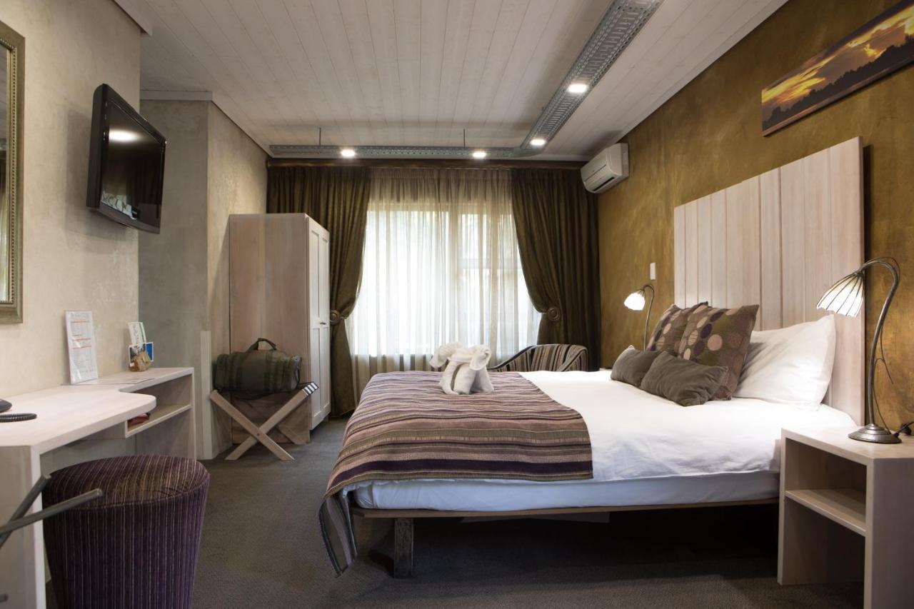 African Rock Hotel & Spa, A "Boutique Lifestyle Resort" Kempton Park Extérieur photo