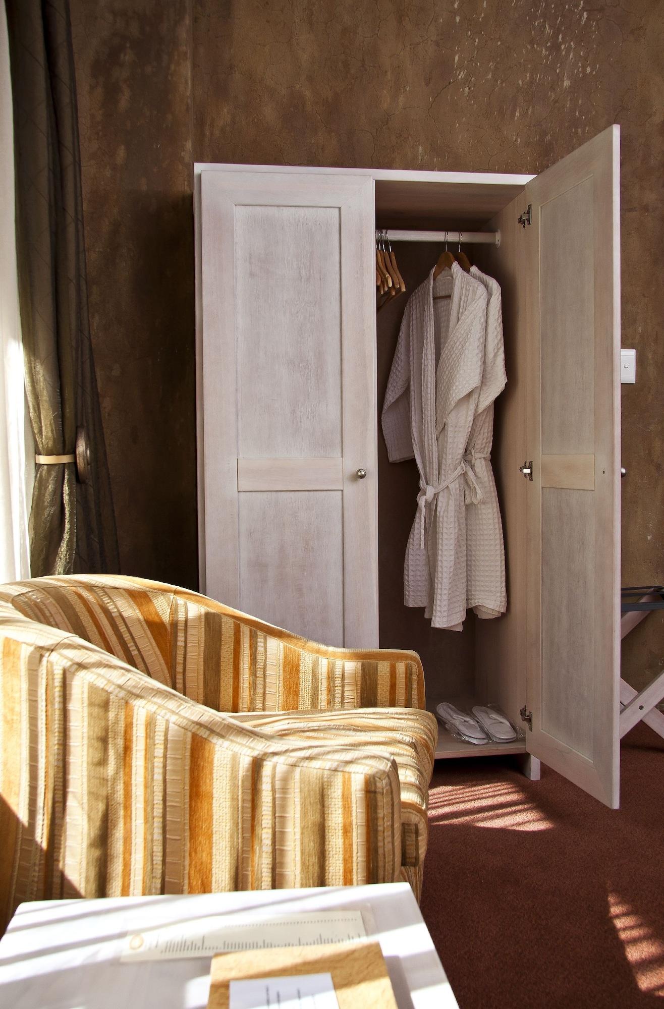 African Rock Hotel & Spa, A "Boutique Lifestyle Resort" Kempton Park Extérieur photo