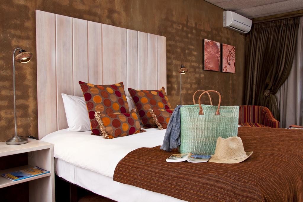 African Rock Hotel & Spa, A "Boutique Lifestyle Resort" Kempton Park Extérieur photo