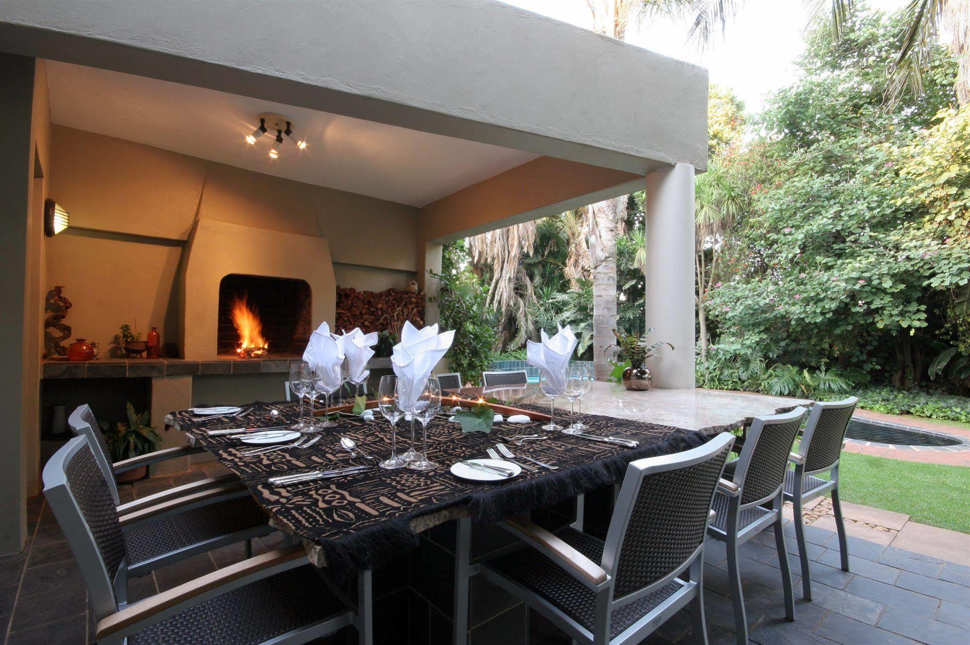 African Rock Hotel & Spa, A "Boutique Lifestyle Resort" Kempton Park Extérieur photo