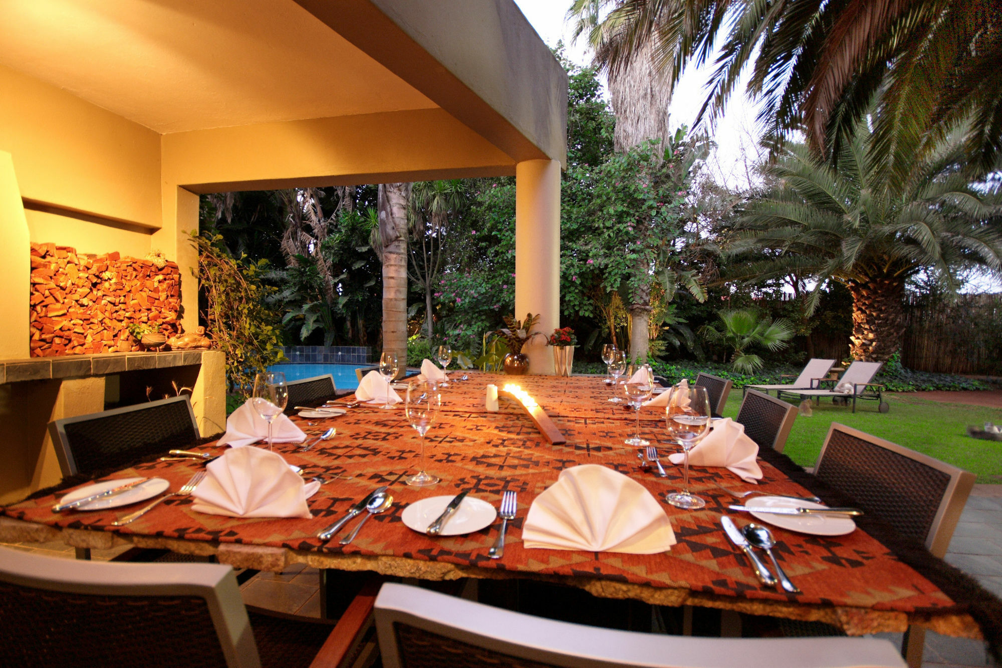 African Rock Hotel & Spa, A "Boutique Lifestyle Resort" Kempton Park Extérieur photo